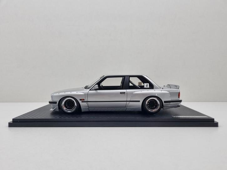 Ignition Model IG3716
Bmw E30 Pandem Rocket Bunny
1:18 Nieuw, Hobby en Vrije tijd, Modelauto's | 1:18, Nieuw, Auto, Ophalen of Verzenden