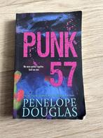 Punk 57 - Penelope Douglas, Boeken, Gelezen, Penelope Douglas, Ophalen of Verzenden, Nederland