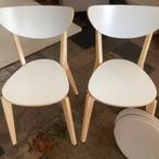 Twee keukenstoeltjes met losse kussentjes, Huis en Inrichting, Stoelen, Ophalen, Zo goed als nieuw, Wit, Twee
