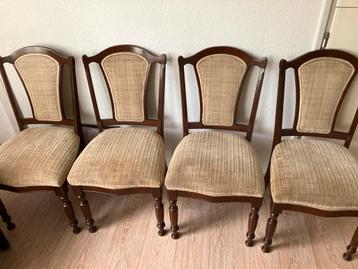 4 Eetkamerstoelen Hout/Stof - Comfortabel! beschikbaar voor biedingen