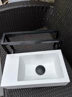 Toilet Fontein met beugel, Ophalen, Zo goed als nieuw