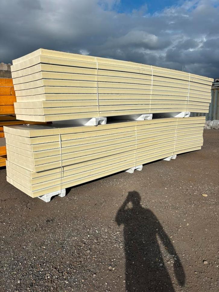 Te koop zeer grote partij pir isolatie met aluminiumfolie, Doe-het-zelf en Verbouw, Isolatie en Afdichting, Nieuw, Hardschuim (Pir)