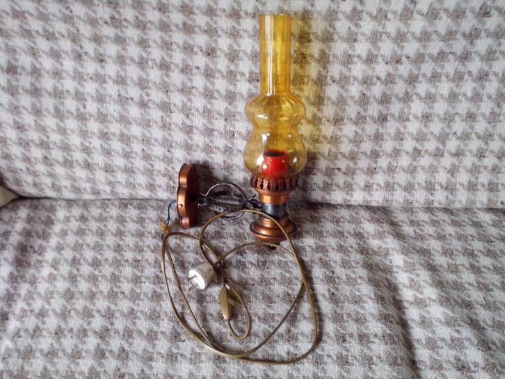 3 verschillende vintage lampen van brons, gietijzer en glas, Antiek en Kunst, Antiek | Lampen, Ophalen of Verzenden