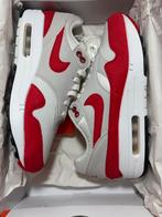 Nike Air Max 1 Anniversay Red, Kleding | Heren, Schoenen, Overige kleuren, Nieuw, Ophalen of Verzenden, Sneakers of Gympen