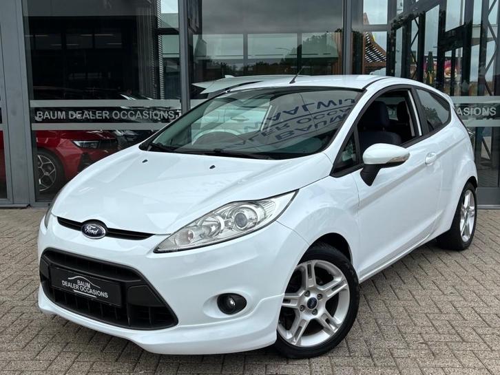 Ford FIESTA 1.6 SPORT 120 PK AIRCO/ECC LMV, Auto's, Ford, Fiësta, ABS, Airbags, Airconditioning, Bluetooth, Boordcomputer, Centrale vergrendeling
