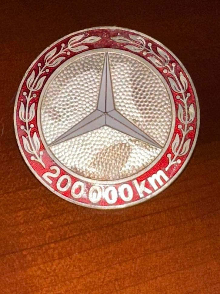 Bijzonder mercedes embleem voor 200.000 km, Auto diversen, Auto-accessoires, Gebruikt, Ophalen of Verzenden