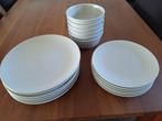 6 delig servies, Huis en Inrichting, Keuken | Servies, Ophalen, Zo goed als nieuw, Overige stijlen, Aardewerk