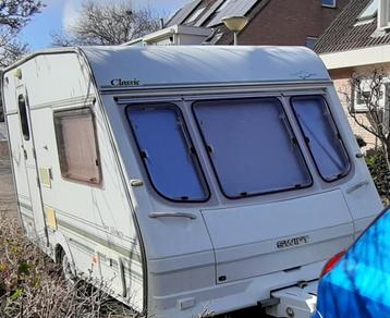Swift  classic 2 persoons caravan beschikbaar voor biedingen
