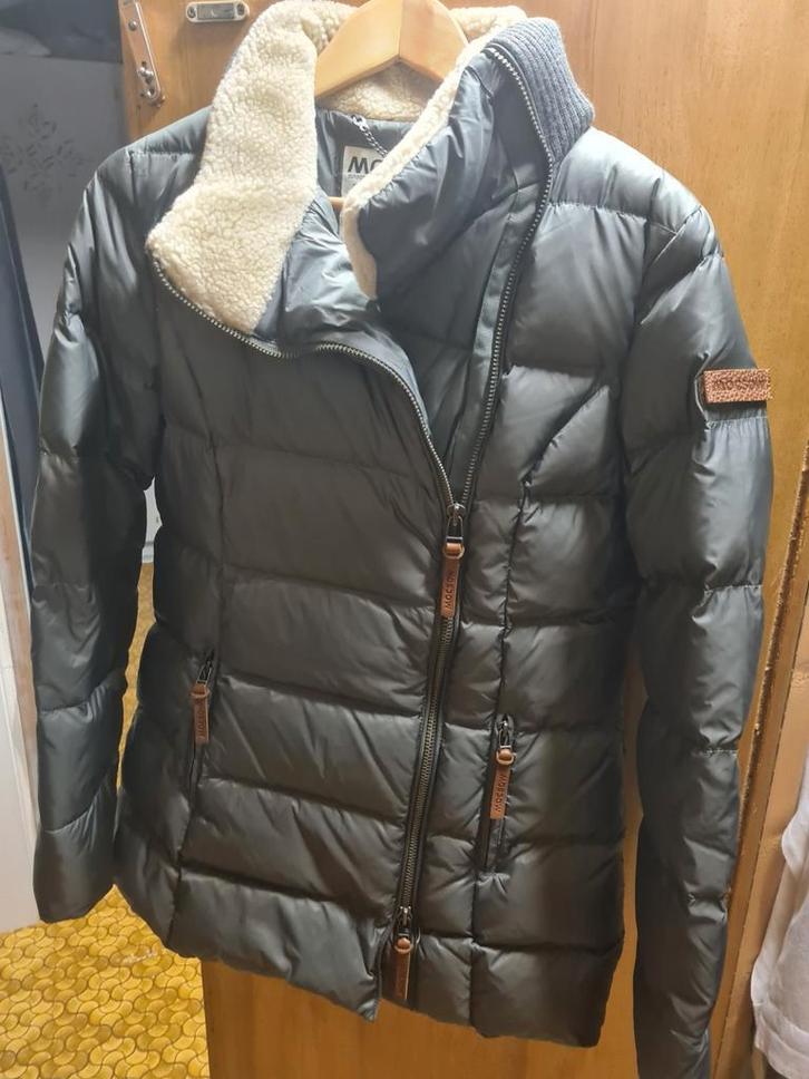 Nieuwe Moscow safarigoen echte warme donsjas Mt S jack, Kleding | Dames, Wintersportkleding, Nieuw, Jack, Maat 36 (S), Ophalen