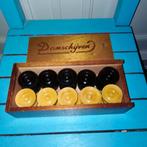 Houten doosje Homas damschijven van 3 cm doorsnee, Hobby en Vrije tijd, Gezelschapsspellen | Bordspellen, Een of twee spelers