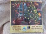 SunsOut - Christmas Memories - NEW, Hobby en Vrije tijd, Denksport en Puzzels, Ophalen of Verzenden, 500 t/m 1500 stukjes, Gebruikt
