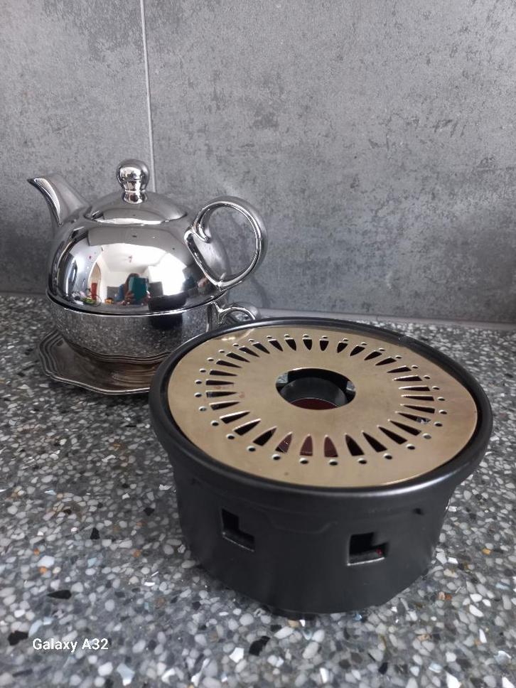 Zwart theelicht met koperen warmhoudplaat, Huis en Inrichting, Keuken | Keukenbenodigdheden, Zo goed als nieuw, Ophalen of Verzenden