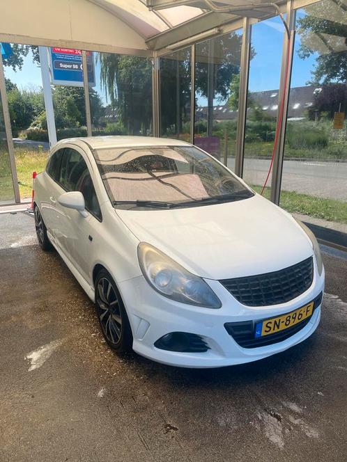 Opel Corsa D GSI 1.6 2009 Wit 3D – project / liefhebbersauto, Auto's, Opel, Particulier, Corsa, ABS, Airbags, Airconditioning