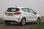 Ford Fiesta EcoBoost Aut6 Titanium  Carplay  Navi, Gebruikt, Euro 6, Origineel Nederlands, Bedrijf