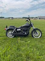 Harley-Davidson 96 FXDBI Street Bob 1584CC perf. onderhouden, Motoren, Motoren | Harley-Davidson, LED Verlichting, 2 cilinders