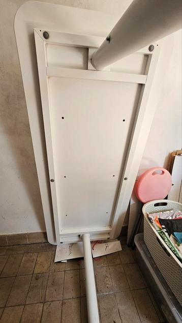 Ikea bureau 'BEKANT' 60 x 140 cm - afbeelding 5