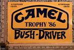Vintage sticker Camel Trophy 1986 Bush Driver autosticker, Verzamelen, Ophalen of Verzenden, Zo goed als nieuw