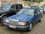 Mercedes-Benz 200-500 (W124) 230 E Automaat, Auto's, Mercedes-Benz, Achterwielaandrijving, Gebruikt, Origineel Nederlands, Bedrijf