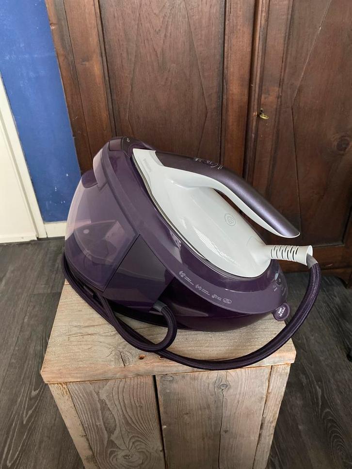 Philips Perfectcare 8000 Stoomstrijkijzer, Witgoed en Apparatuur, Strijkijzers en Strijkplanken, Zo goed als nieuw, Strijkijzer met snoer