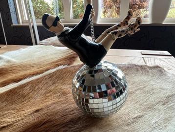 Fred van Leer kerstbal beschikbaar voor biedingen