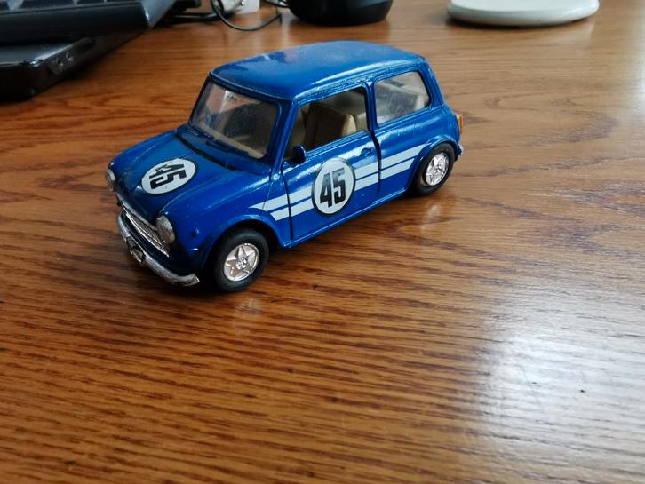 mini cooper sportive uitvoering, Hobby en Vrije tijd, Modelauto's | 1:32, Zo goed als nieuw, Auto, Overige merken, Ophalen of Verzenden