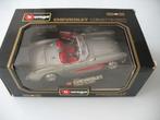 Bburago Chevrolet Corvette 1957 Kleur grijs/rood Schaal 1:18, Ophalen of Verzenden, Zo goed als nieuw, Auto