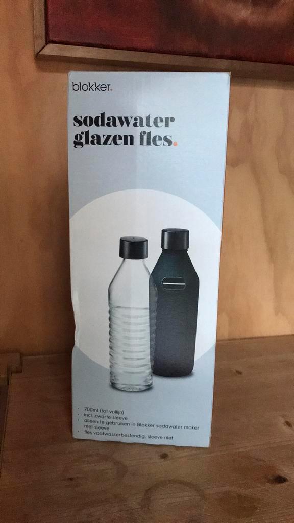 Glazen fles met ‘jasje’ - Blokker Sodawatermaker, Witgoed en Apparatuur, Bruiswatermachines, Nieuw, Ophalen of Verzenden