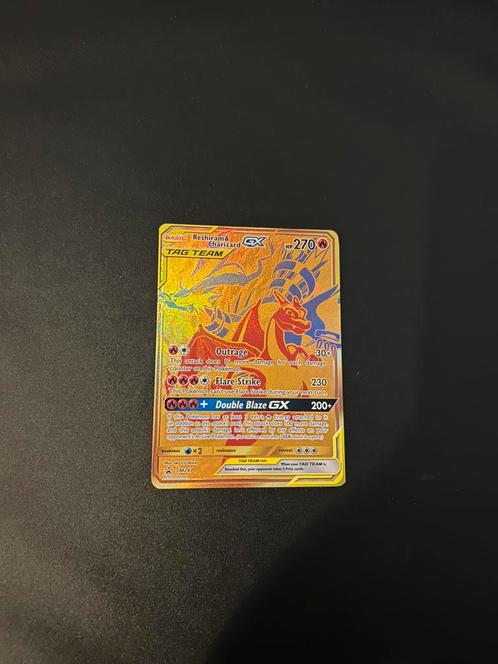 Pokemon - Reshiram & Charizard GX (SM 247), Hobby en Vrije tijd, Verzamelkaartspellen | Pokémon, Nieuw, Losse kaart, Foil, Ophalen of Verzenden