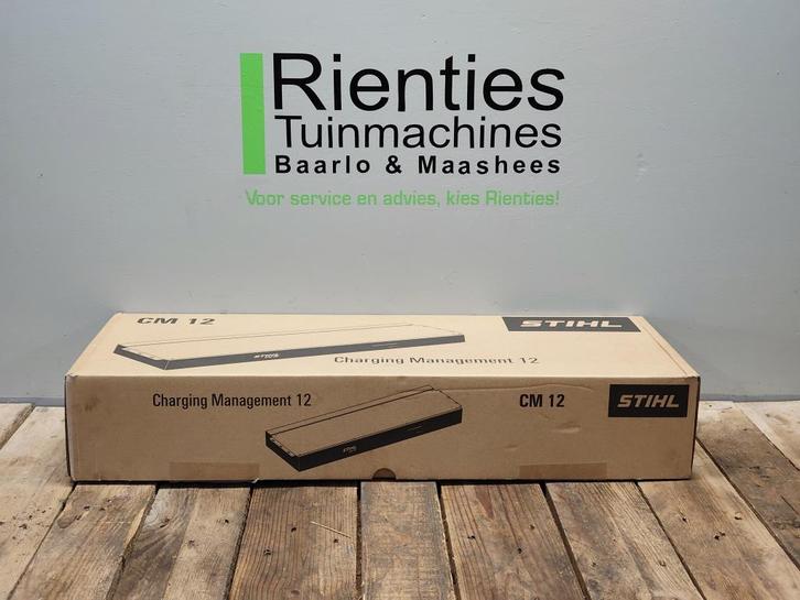 OVERJARIG - STIHL CM 12 Laadregelaar, Tuin en Terras, Overige Tuin en Terras, Zo goed als nieuw, Ophalen of Verzenden