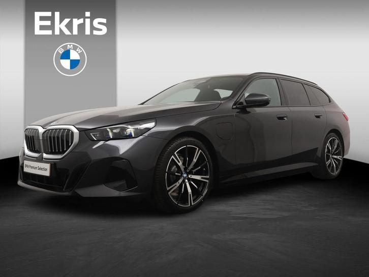BMW 5-serie Touring 530e | M Sportpakket | Trekhaak |, Auto's, BMW, Bedrijf, Te koop, 5-Serie, ABS, Achteruitrijcamera, Adaptive Cruise Control