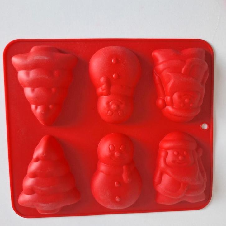 Kerst siliconen bakvorm - kerstboom - sneeuwpop - kerstman, Hobby en Vrije tijd, Taarten en Cupcakes maken, Zo goed als nieuw