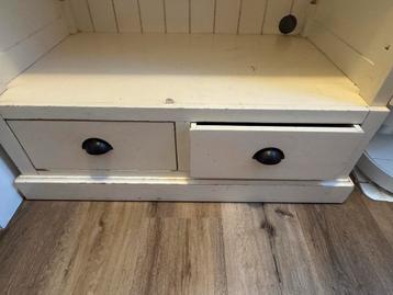 Vintage Kast met Dubbele Scharnierdeuren + veel opbergruimte - afbeelding 7