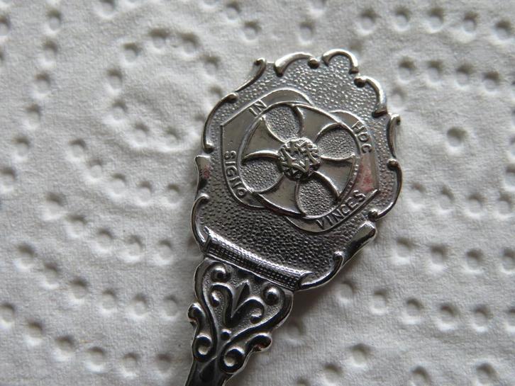 Verzilverd Militaria Lepeltje Embleem Geestelijk Verzorger, Verzamelen, Porselein, Kristal en Bestek, Gebruikt, Verzilverd, Verzenden