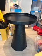 Zwarte bijzettafel met unieke textuur, Huis en Inrichting, Lampen | Lampenkappen, 25 tot 50 cm, Zwart, Rond, Ophalen of Verzenden