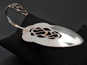 Antieke Zilveren Taartschep beschikbaar voor biedingen