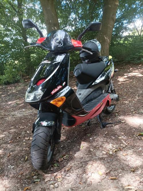 Aprilia sr dubbeldisk optie dg 125/172, Fietsen en Brommers, Scooters | Aprilia, Zo goed als nieuw, SR 50, Ophalen of Verzenden