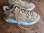 Adidas (44) Streekball 11 ## NIEUW ## €44,-, Ophalen of Verzenden, Zo goed als nieuw