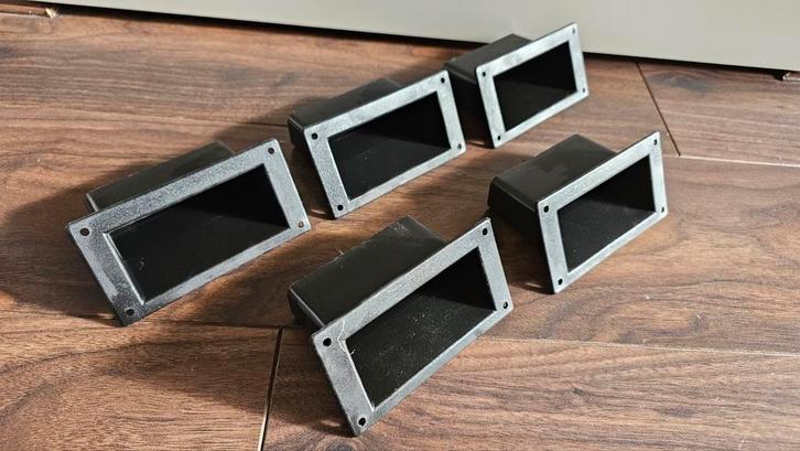 Rean boxhandgreep 13,5 x 7cm Nieuw, Muziek en Instrumenten, Behuizingen en Koffers, Nieuw, Overige instrumenten, Flightcase, Ophalen of Verzenden