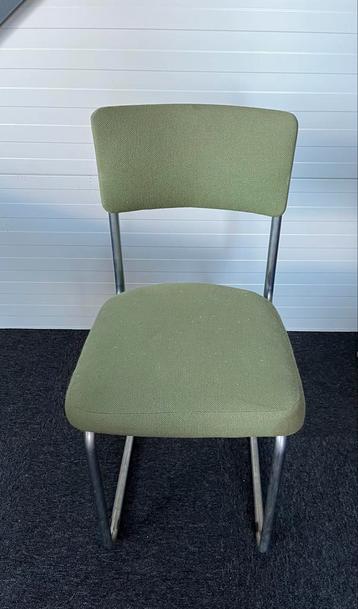 Ahrend Cirkel sledestoel - groen beschikbaar voor biedingen