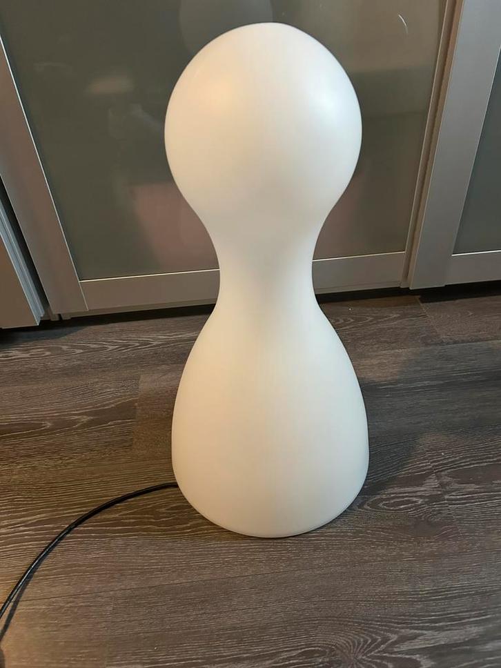 Birillo Leola design kegelvormige lamp (rove design), Huis en Inrichting, Lampen | Vloerlampen, Zo goed als nieuw, 150 tot 200 cm