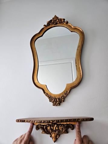 Vintage gouden spiegel met bijbehorend plankje / console  beschikbaar voor biedingen
