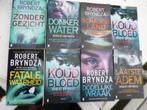 6 x Robert Bryndza   IZGS, Ophalen of Verzenden, Zo goed als nieuw
