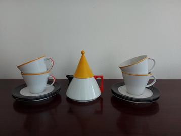 Kronester Douwe Egberts Memphis theepot + 4 kop en schotels  beschikbaar voor biedingen