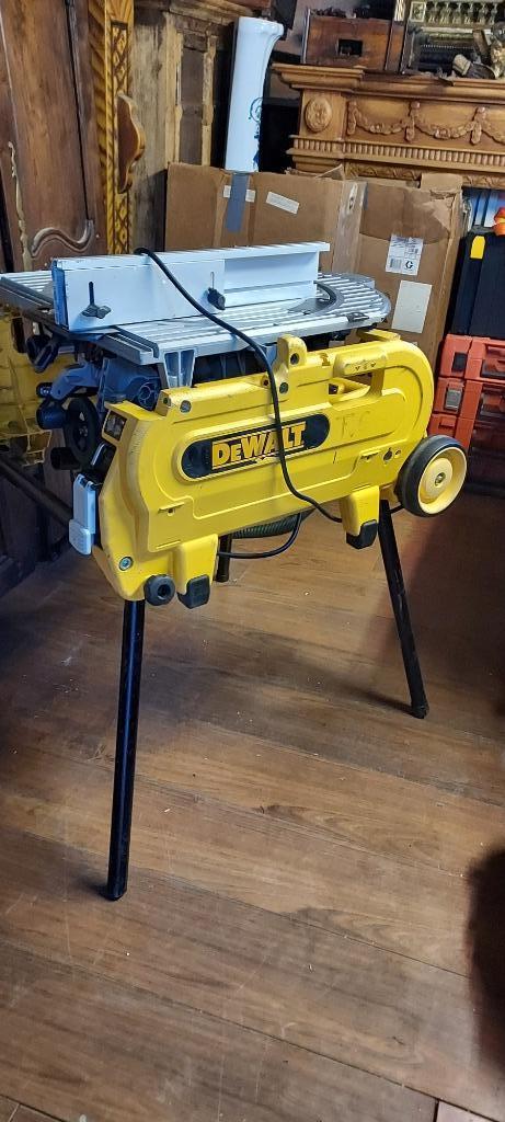 DeWalt zaagtafel DW 27107 QS--met nieuwe motor--, Doe-het-zelf en Verbouw, Gereedschap | Zaagmachines, Zo goed als nieuw, Overige typen