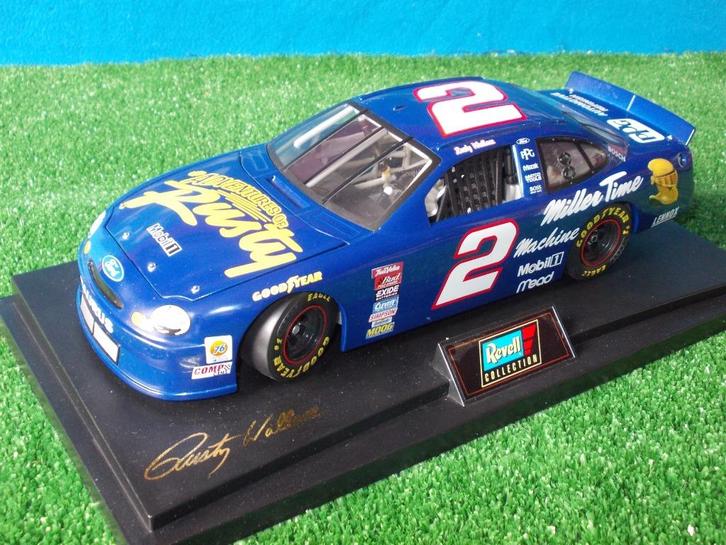 Ford Taurus Nascar 1998 Rusty Wallace - Revell Lim.Ed, Hobby en Vrije tijd, Modelauto's | 1:18, Zo goed als nieuw, Ophalen of Verzenden