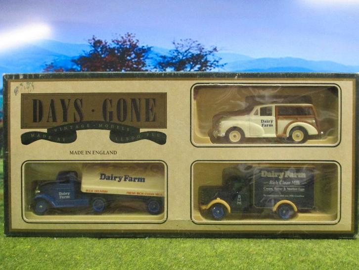 Morris Minor Traveller + Bedford 30CWT + 1935 Ford 3-Ton, Hobby en Vrije tijd, Modelauto's | 1:43, Zo goed als nieuw, Auto, Corgi