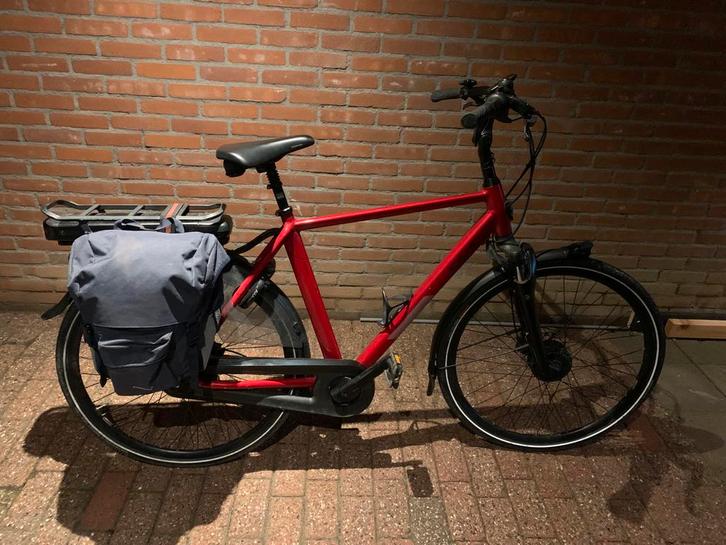 Stella Vicenza Red FDSTe met accu 705Wh, Fietsen en Brommers, Elektrische fietsen, Zo goed als nieuw, 55 tot 59 cm, 50 km per accu of meer