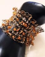 Een elegant ogende handgeweven armband (7969-23), Ophalen, Zo goed als nieuw