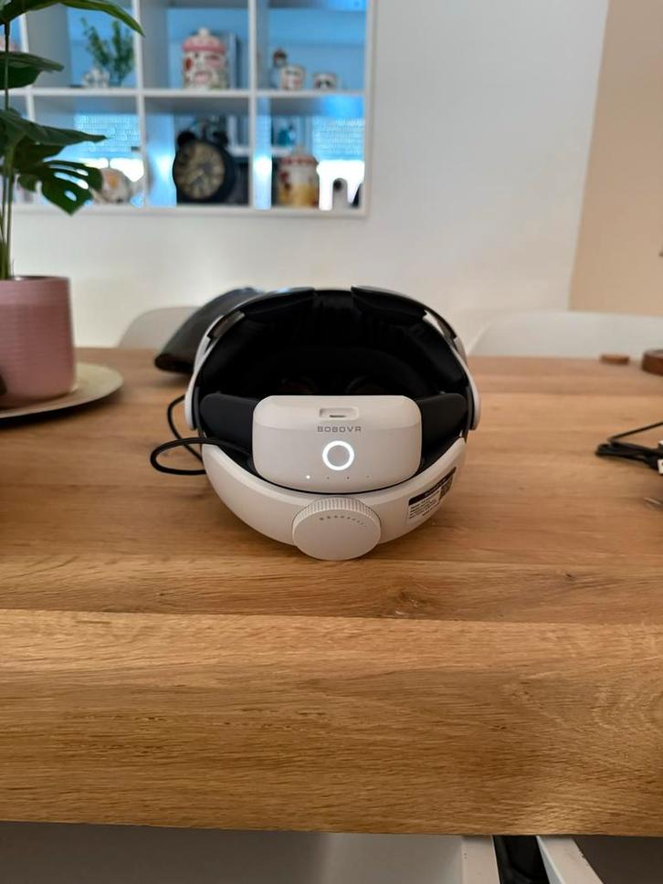 Meta Quest 3 512GB + BoboVR Headstrap, Spelcomputers en Games, Virtual Reality, Zo goed als nieuw, Pc, VR-bril, Ophalen