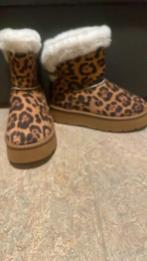 Uggs zo goed als nieuw, Ophalen, Zo goed als nieuw, Bruin